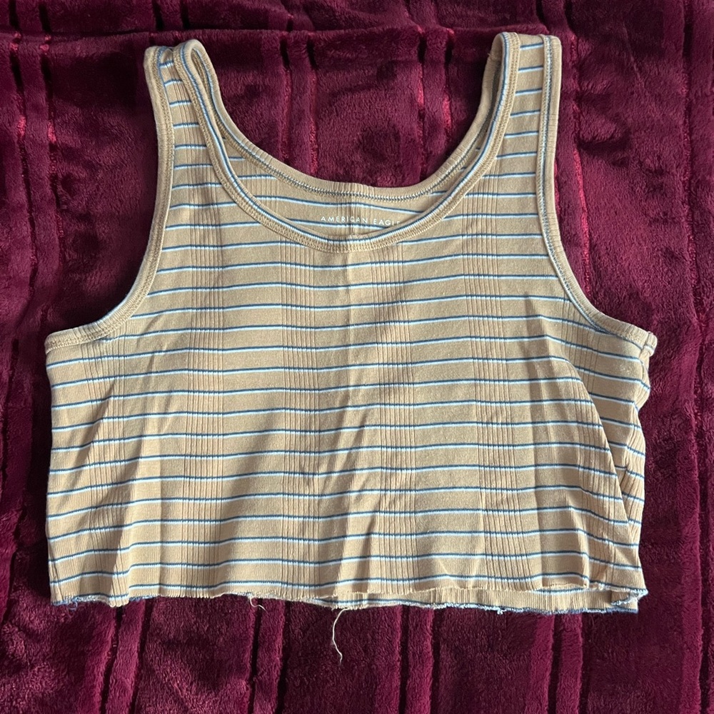 Cute yellow American eagle tank!!
